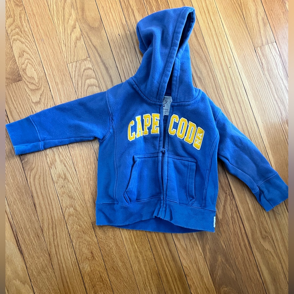 Cuffy’s Blue Cape Cod zipper jacket with Hood